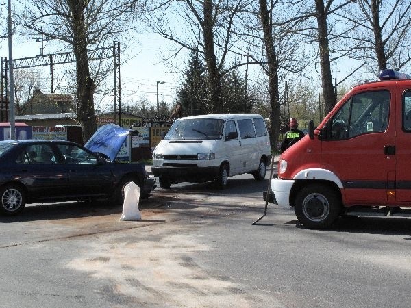 Zderzenie volkswagena z peugeotem w Jaśle...