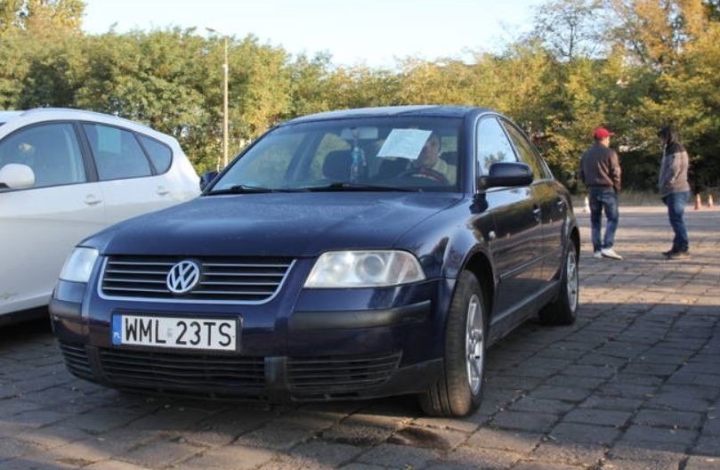 VW Passat, rok 2001, 1,9 diesel, 6800 zł (giełda 6.10.2019)