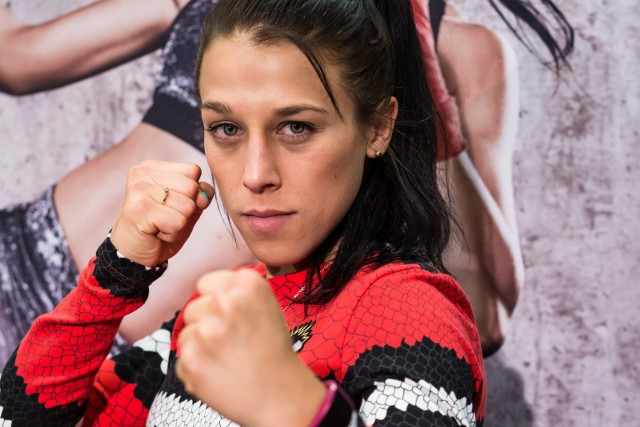 Jędrzejczyk - Namujunas. Transmisja. Gdzie oglądać transmisję z gali UFC 223. O której początek? Jaka karta walk UFC 223.