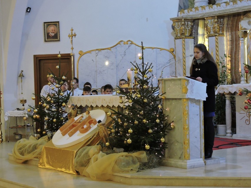 Oryginalna szopka w kościele pw. NMP Królowej Rodzin:...