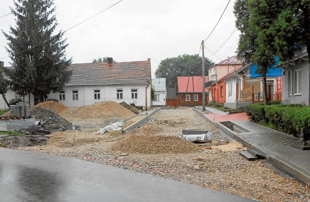 Stary Rynek w Nowym Brzesku jest w trakcie remontu