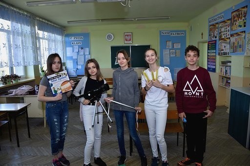Uczniowie ze starachowickiej „Dziesiątki” i ich Odyseja Kosmiczna walczą o 1 miejsce w Polsce! (WIDEO)