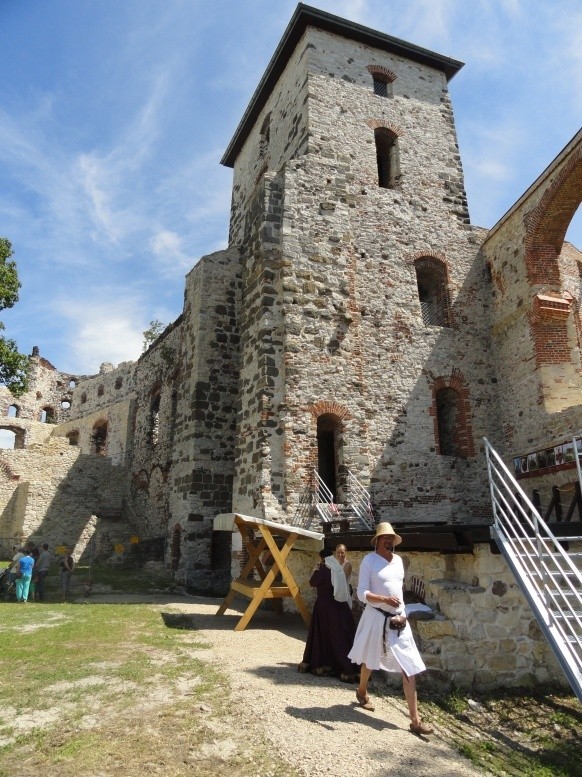 Zamek Tenczyn w Rudnie można zwiedzać sześć dni w tygodniu [ZDJĘCIA]