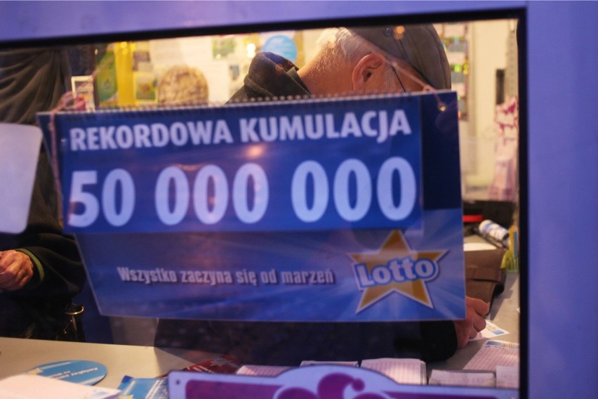 KUMULACJA LOTTO - 30 mln złotych już 14 03 2017 REKORDOWA...