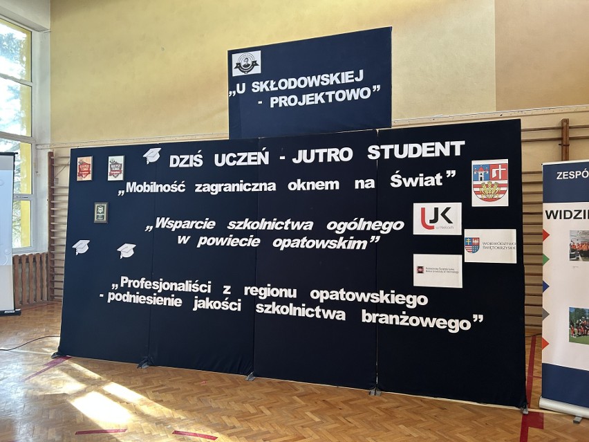 Inauguracja projektu „Dziś uczeń –jutro student” w Zespole Szkół w Ożarowie imienia Marii Skłodowskiej - Curie  