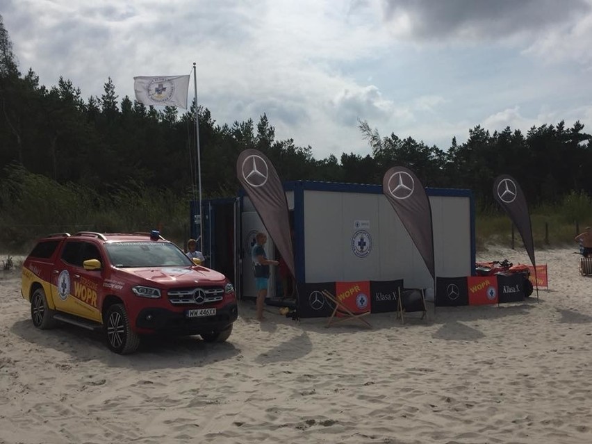 Akcja ratunkowa na plaży w Łebie [19.08.2018]