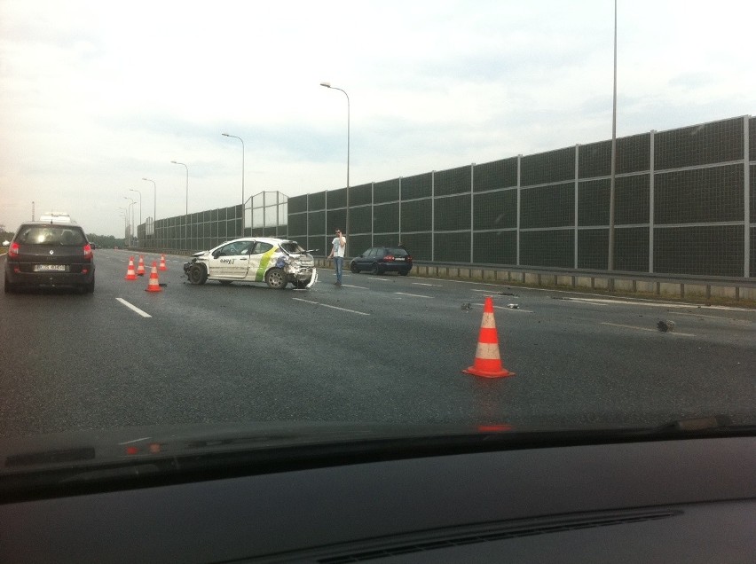 Autostrada A4 wypadek za węzłem Sośnica w kierunku Katowic