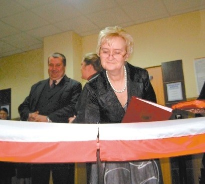 Uroczystego otwarcia nowej siedziby hajnowskiego MOPS-u dokonała jego dyrektorka Barbara Wasiluk