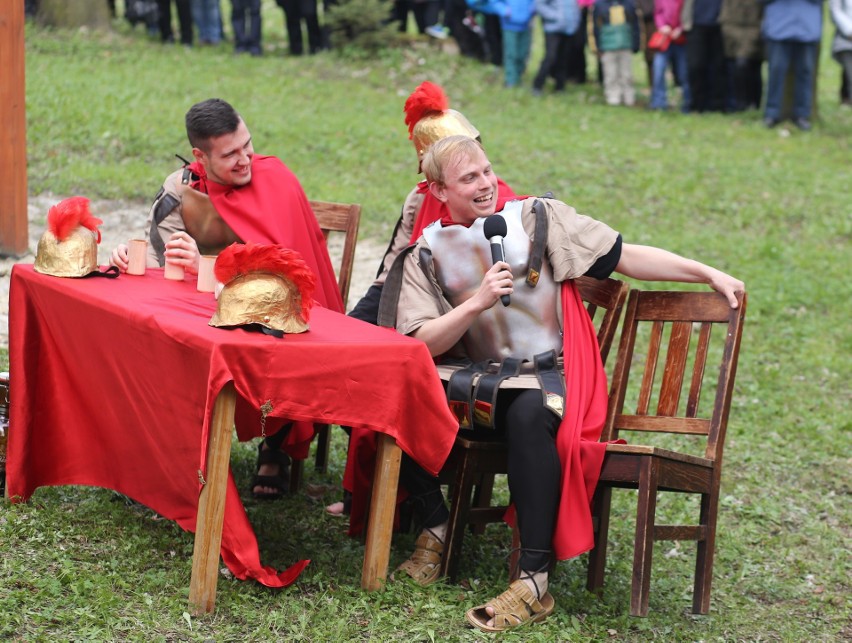 Chwalebne Misterium Męki Pańskiej w Piekarach Śląskich: Od sądu po ukrzyżowanie - ostatni akt 