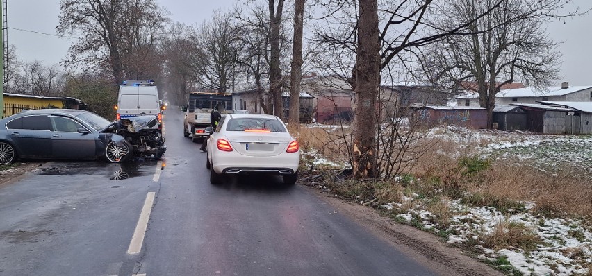 Kierujący samochodem marki BMW w kierunku Niekłonic nie...