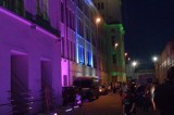 Iluminacje świetlne na budynku byłej Polskiej Wełny (zdjęcia)