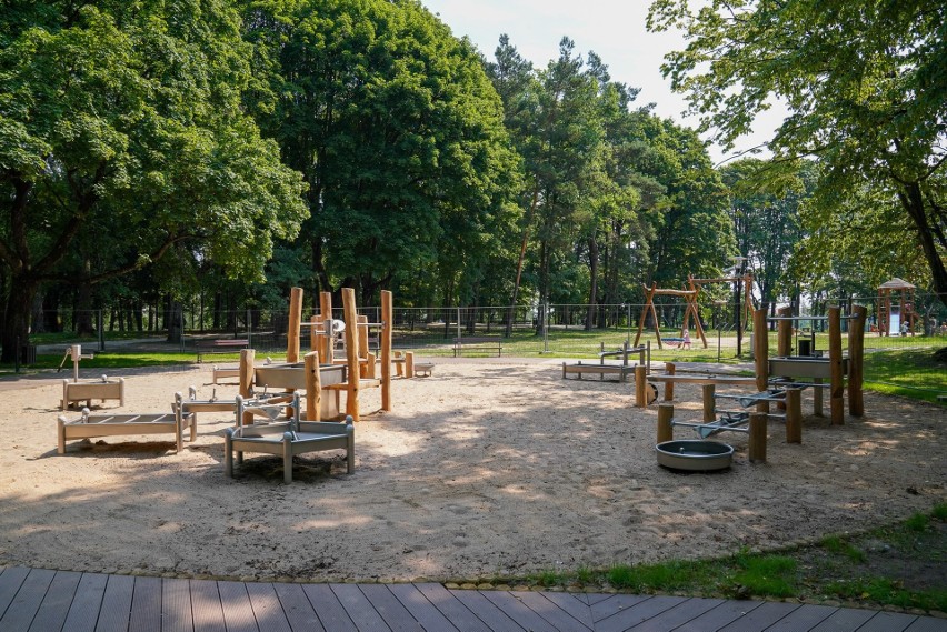 W Parku Konstytucji 3 w Białymstoku powstał nietypowy obiekt...