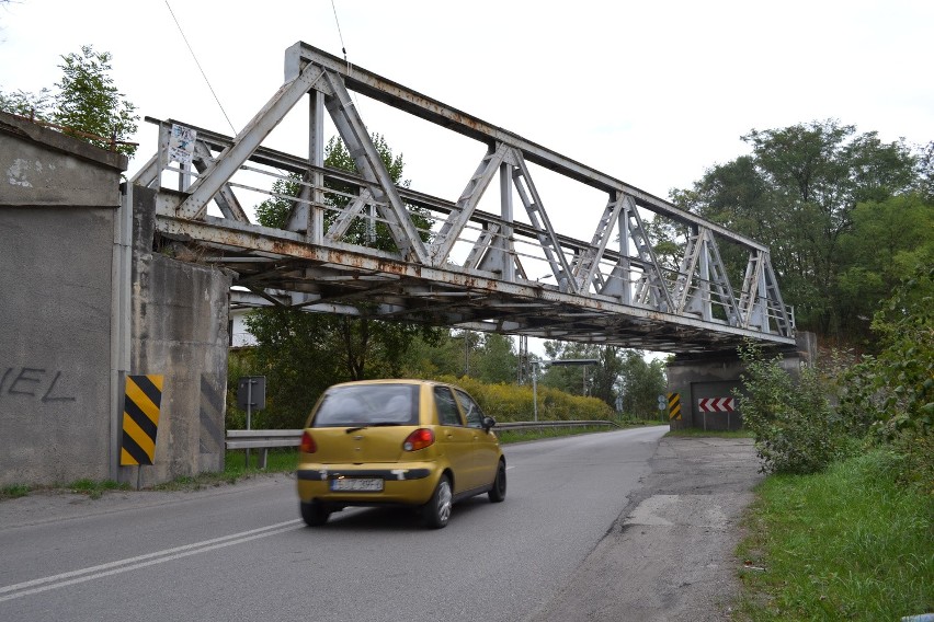 Jak zniknął 40-tonowy stalowy most w Mszanie, czyli ballada o Tomaszu Cz.