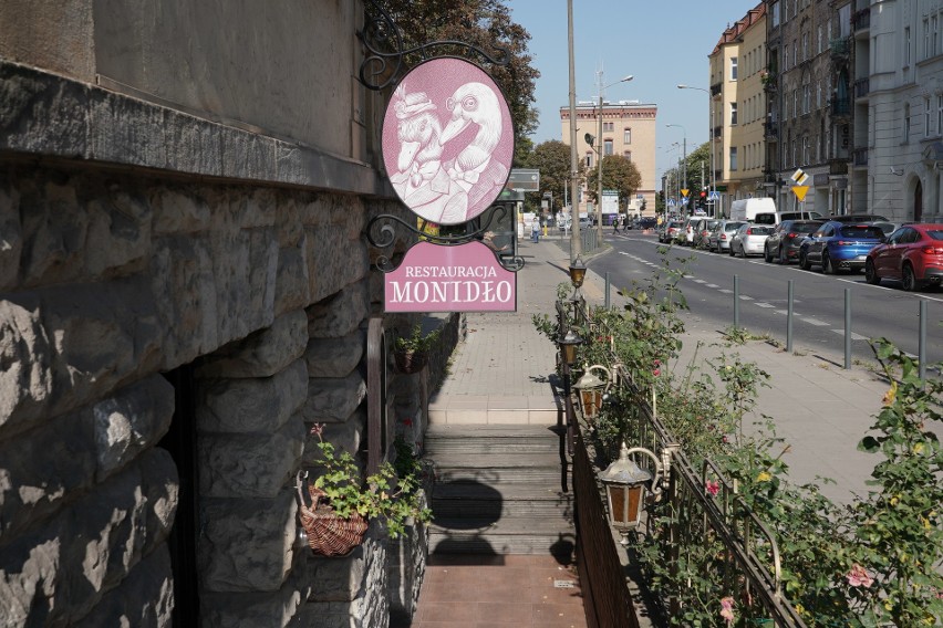 Restauracja Monidło znika z Łazarza, ale nie z Poznania.