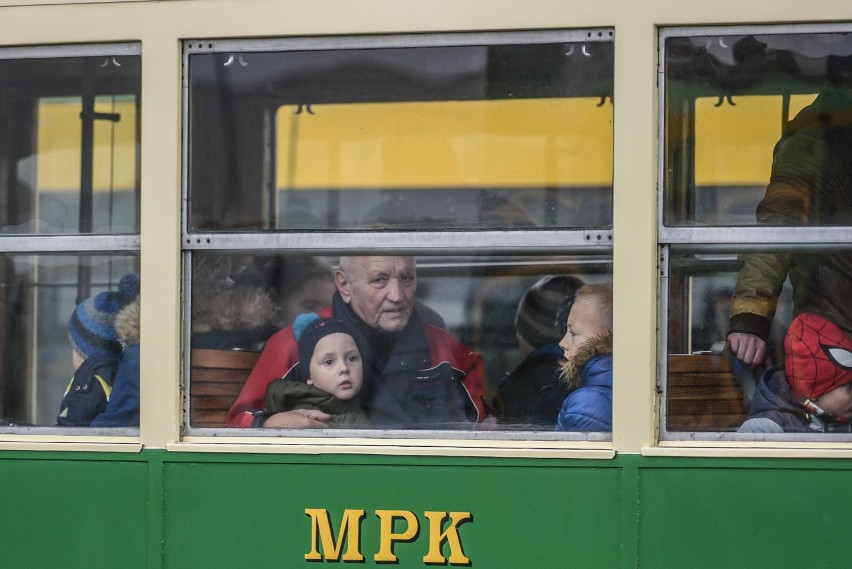 Katarzynki MPK: Poznaniacy zwiedzali zajezdnię tramwajową na...