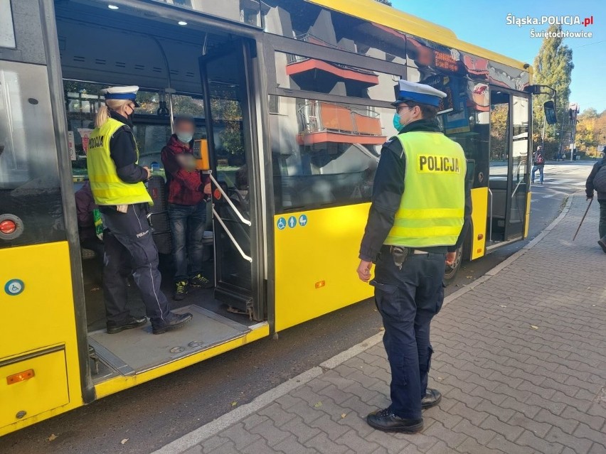 Zgodnie z zapowiedziami ministra zdrowia policjanci wznowili...