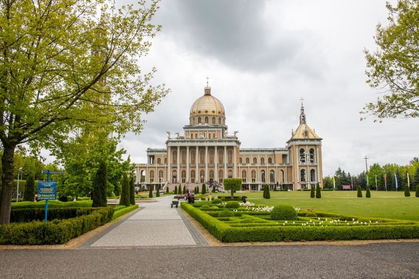 Ksiądz Eugeniusz Makulski to budowniczy Lichenia oraz...