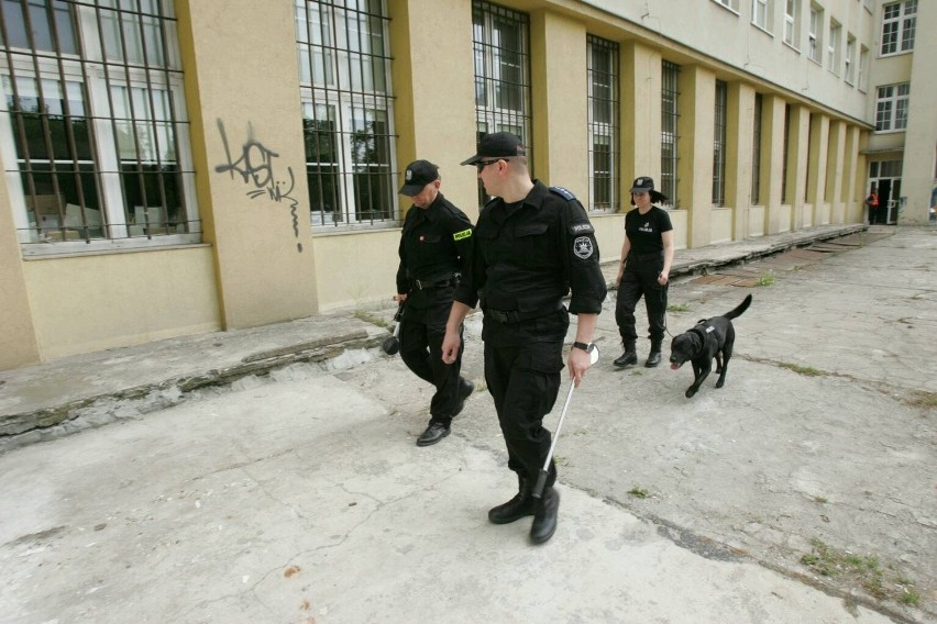 Służby ćwiczyły na wypadek ataku terrorystycznego na przychodnię (ZDJĘCIA)