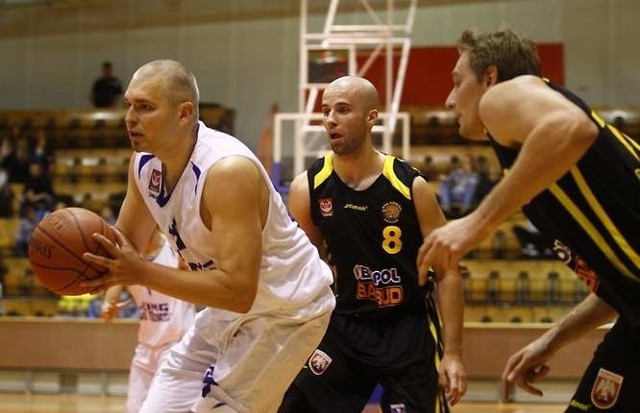 Piotr Pluta zdobył dla Spójni 14 punktów.