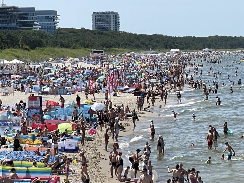 Międzyzdroje tętnią życiem na plaży i w mieście 31.07.2022