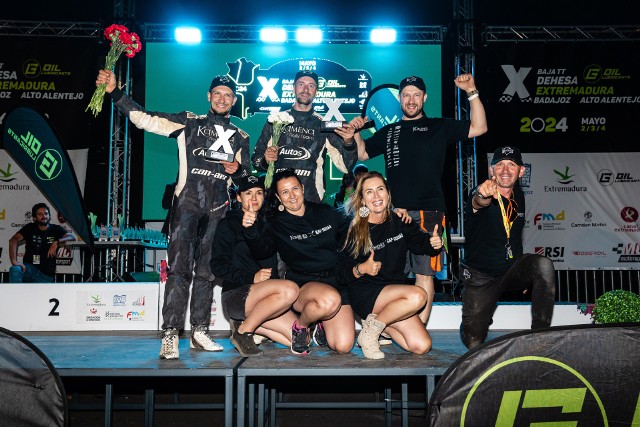 Tak Kamena Rally Team świętowała wygraną na podium w Extremadurze