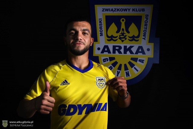 Nabil Aankour już w koszulce Arki. Z klubem z Gdyni podpisał dwuletni kontrakt z opcją przedłużenia.