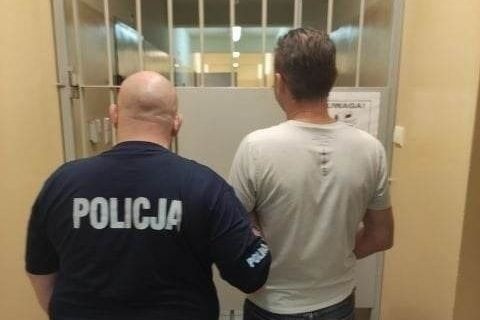 Podejrzany o stalking 51-letni mieszkaniec Starachowic został zatrzymany przez policję.