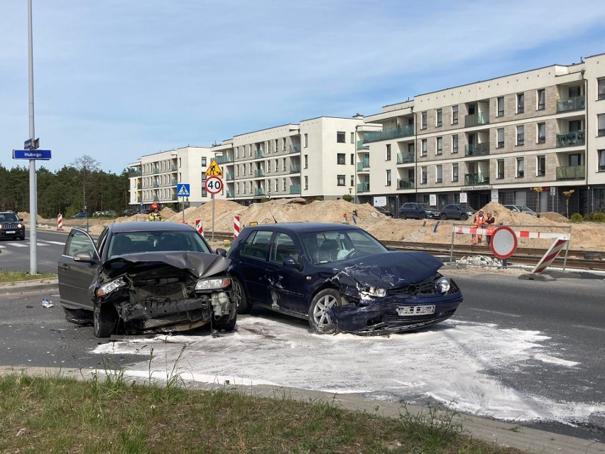 Do groźnie wyglądającego zdarzenia drogowego doszło dziś po...