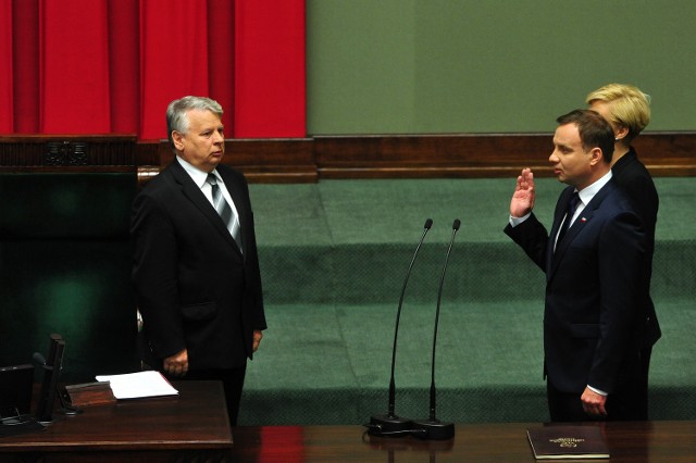 Prezydent powtórzył słowa przysięgi odczytane przez Małgorzatę Kidawę-Błońską.