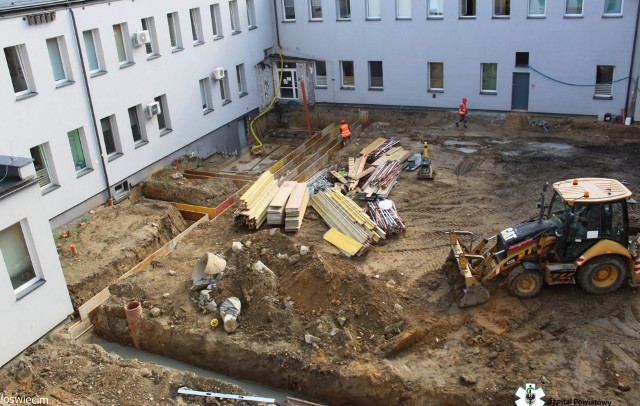 W Szpitalu Powiatowym w Oświęcimiu rozpoczęła się zasadnicza część prac przy budowie nowego centrum diagnostycznego