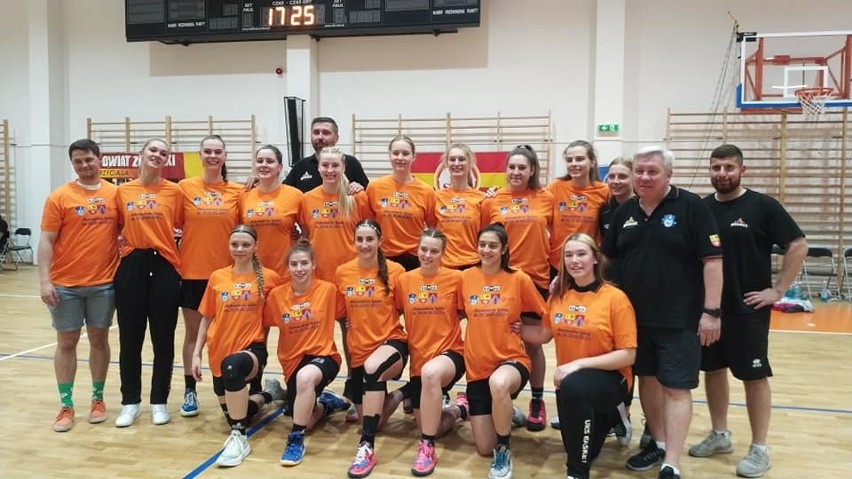 Koszykarki z Aleksandrowa Łódzkiego najlepsze w kraju! Zdobyły złoto podczas ogólnopolskiego turnieju. ZDJĘCIA