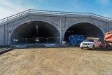 Tak wyglądają nowe tunele na S3 na Dolnym Śląsku. Są już prawie gotowe, zobaczcie zdjęcia