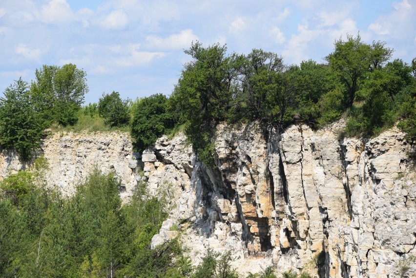 Ze Złotej Góry w Częstochowie roztacza się piękna panorama...