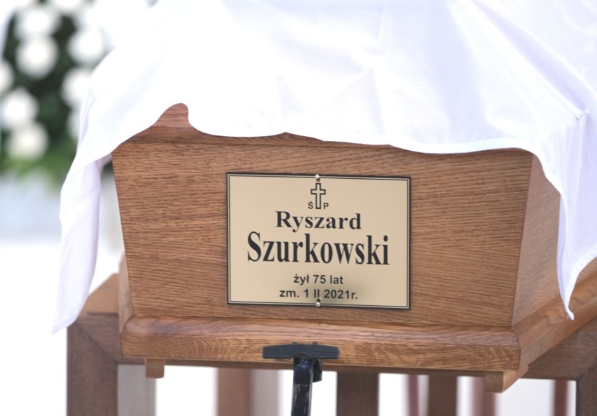 Ryszard Szurkowski pożegnany w Świątyni Opatrzności Bożej [ZDJĘCIA] Pogrzeb legendarnego kolarza w sobotę 13 lutego w Wierzchowicach