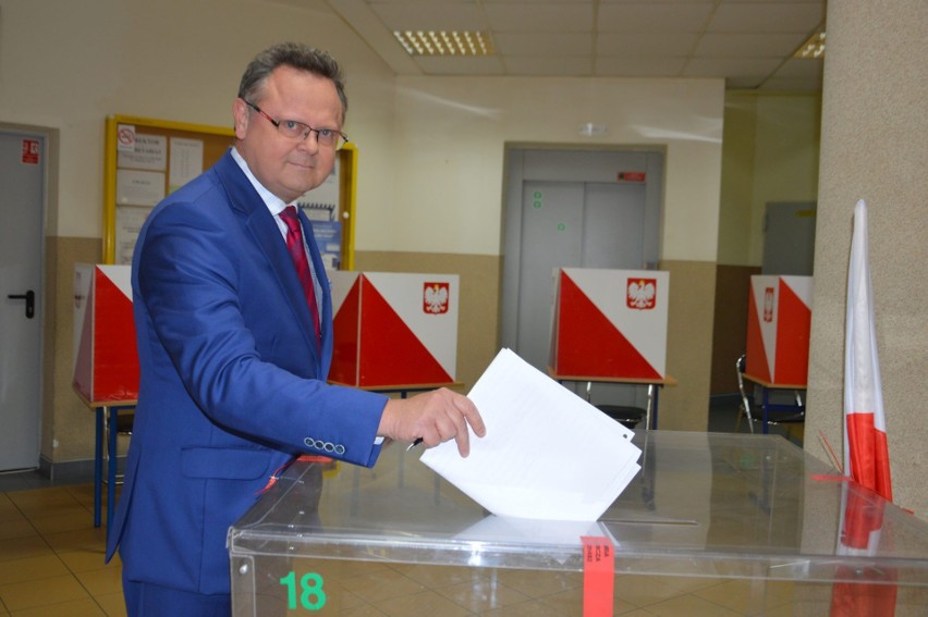 Wybory 2023. Poseł Andrzej Szejna już zagłosował. "Te wybory są dla mnie szczególne"