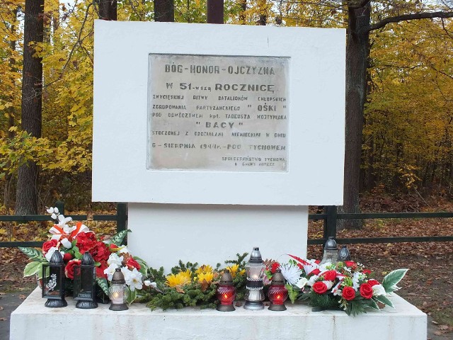 Uroczystości 77. rocznicy bitwy pod Tychowem Starym, w gminie Mirzec, zostaną zorganizowane przy partyzanckim pomniku
