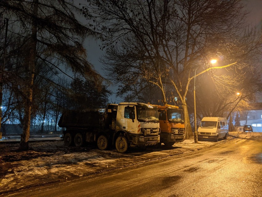 Na razie zamiast parku przy ulicy Fabrycznej jest parking...