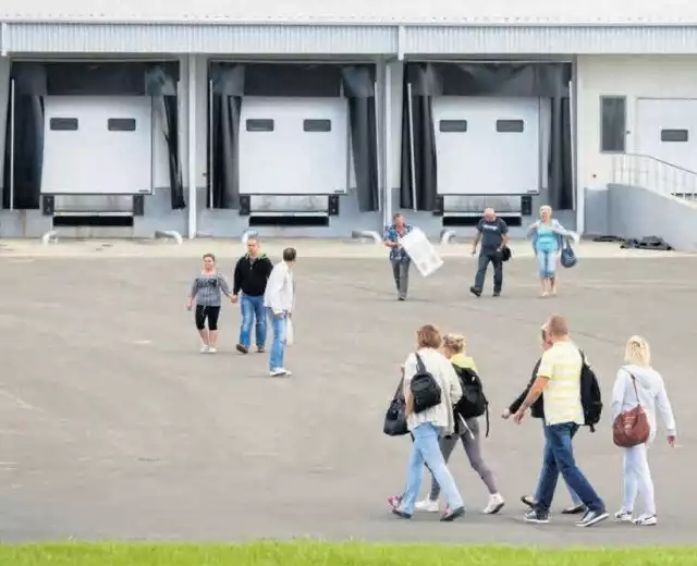 Prawie trzy hektary hal. To nowy zakład przetwórstwa rybnego Milarex, który właśnie szuka nowych pracowników. Za przedsięwzięciem stoi jeden z najbogatszych biznesmenów w regionie, Jerzy Malek