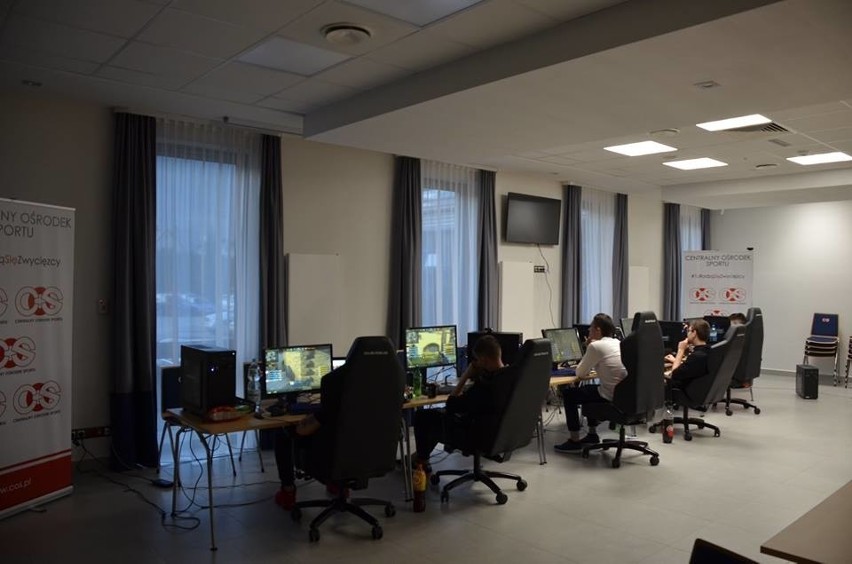 Izako Boars, mistrzowie Counter-Strike'a trenują w... COS Szczyrk ZDJĘCIA