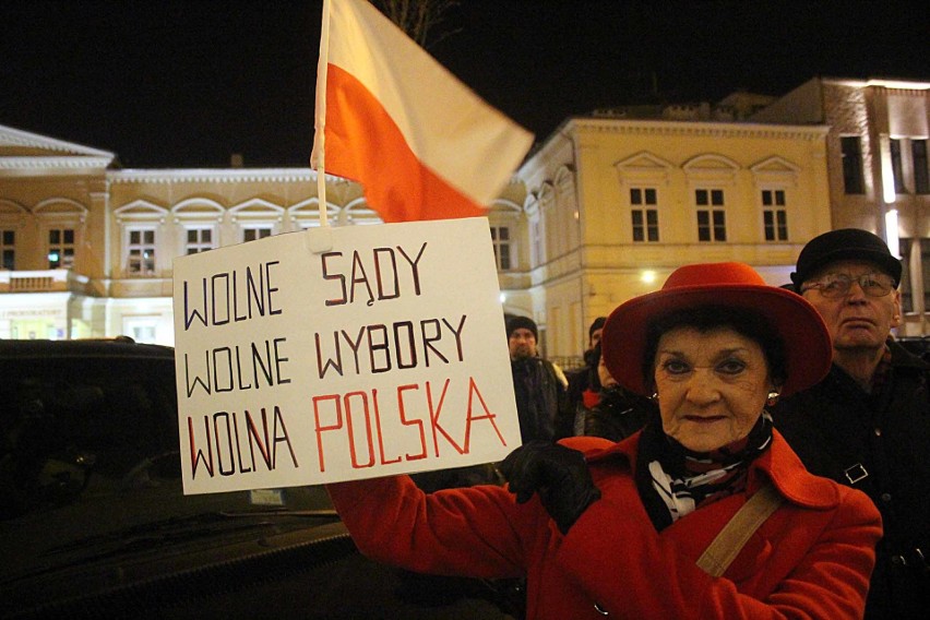 Pikieta przed Sądem Okręgowym w Lublinie (ZDJĘCIA, WIDEO)