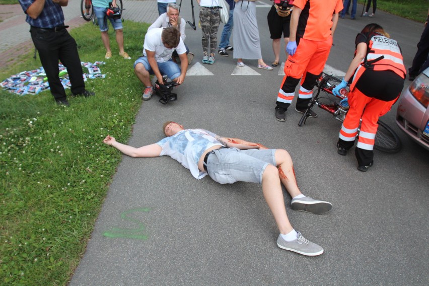 Wypadek z udziałem rowerzysty w Katowicach SYMULACJA