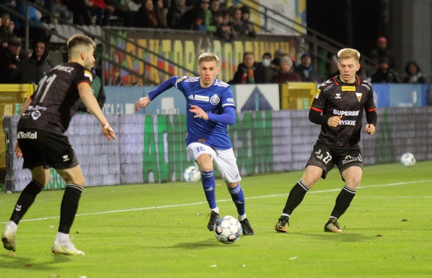 3.12.2021. Miedź Legnica - GKS Tychy 2:0....