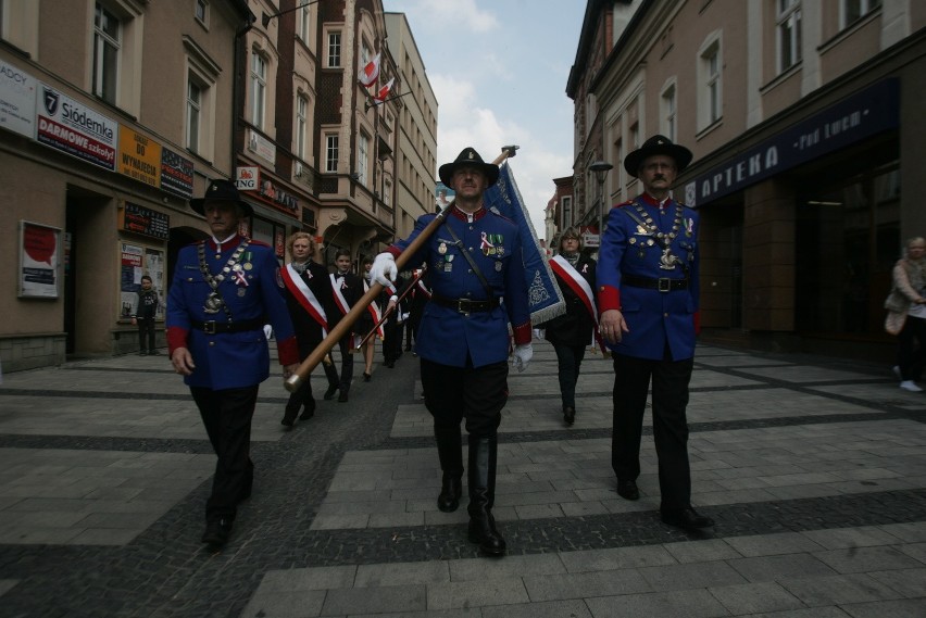 Mieszkańcy świętowali na rynku 3 Maja