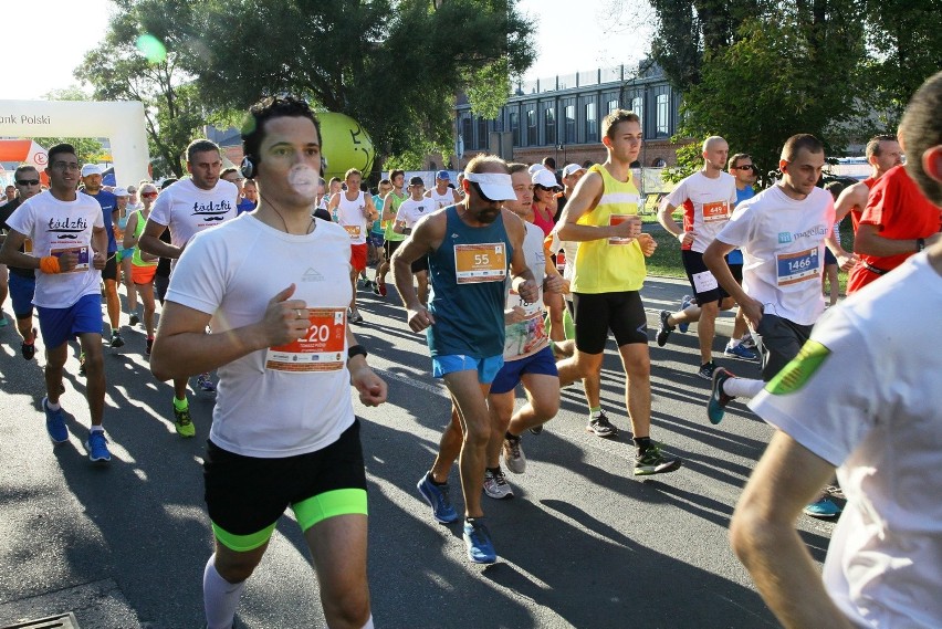 Bieg Fabrykanta 2016. 10 kilometrów szlakiem fabrykanckiej Łodzi [ZDJĘCIA]