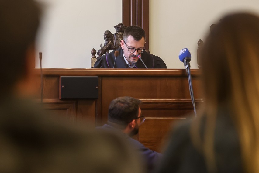 Proces w sprawie śmierci Piotra Bartoszcze. Rodzina domaga...