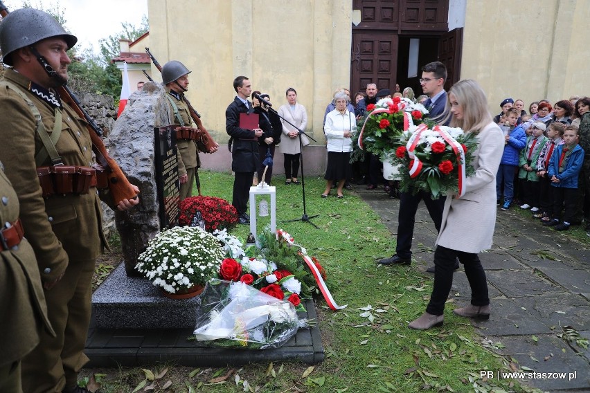 W Sielcu oddano hołd zamordowanym przez Niemców żołnierzom Armii Krajowej
