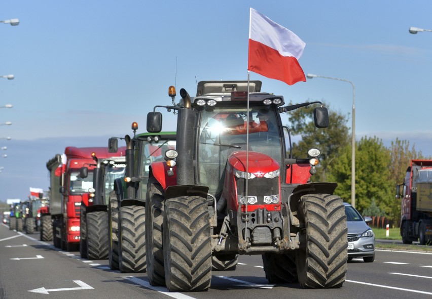 Protest na ulicach Radomia i powiatu radomskiego.

>