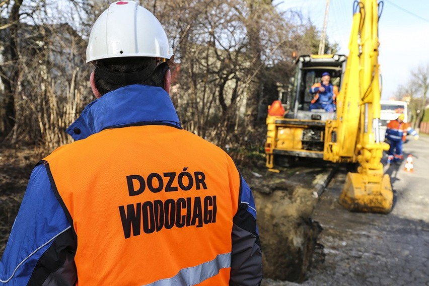 Dąbrowa Górnicza: duże inwestycje w wymianę kanalizacji i sieci wodociągowej PROGRAM, ZDJĘCIA