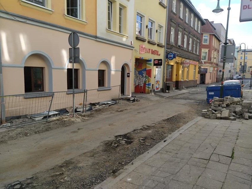 Rozpoczęły się prace przy przebudowie ul. Staromiejskiej w Opolu. To kontynuacja remontów w ścisłym śródmieściu
