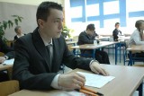 Egzamin gimnazjalny 2012 - angielski, niemiecki. Test z języka obcego [odpowiedzi]